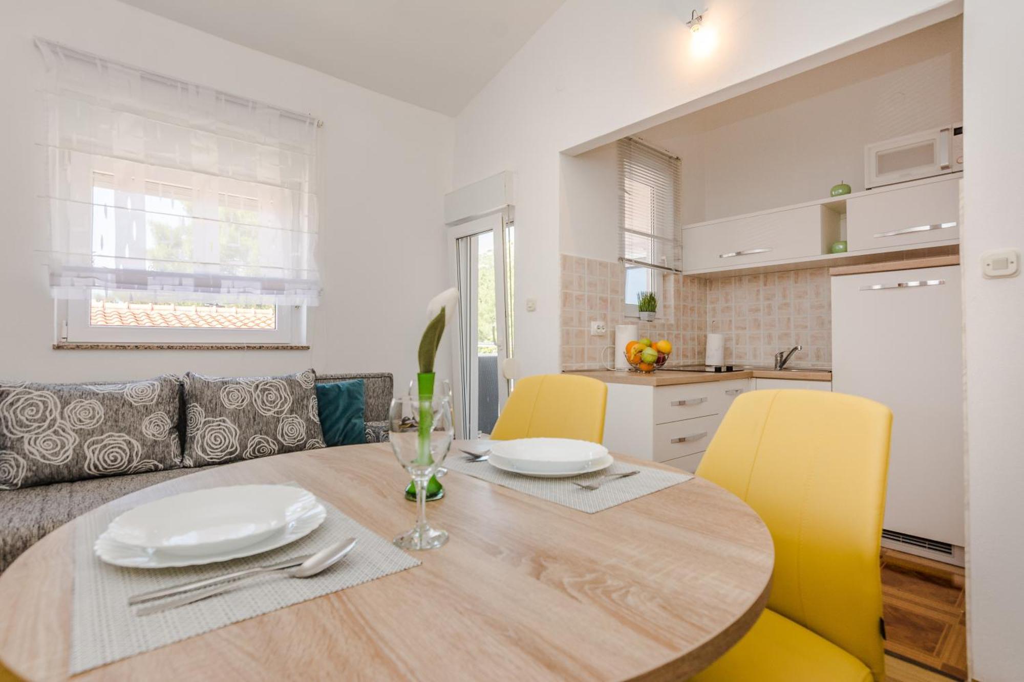 Apartmani Tomeri สตารีกราด-ปาเคลนีซา ภายนอก รูปภาพ